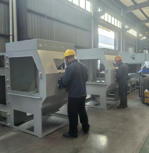 镇江喷砂机砂料选择攻略 适配不同工件