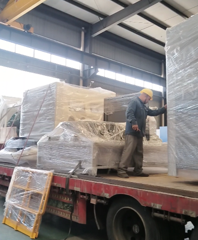 镇江喷砂机软管易破损？选择与保养技巧